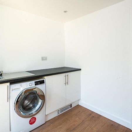 ロンドン Elegant 2Bd House With Garden And Decked Patioヴィラ エクステリア 写真